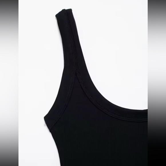 NWT - Bodysuit Tank Top Black - Picture 3 of 5